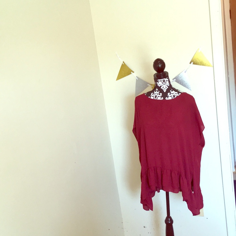 Flowy wine colored shirt/tunic